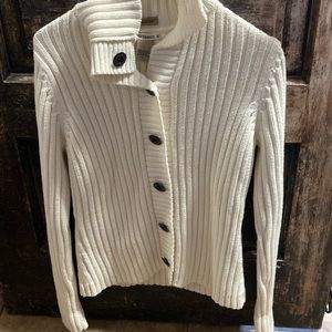 Ruff hewn sweater